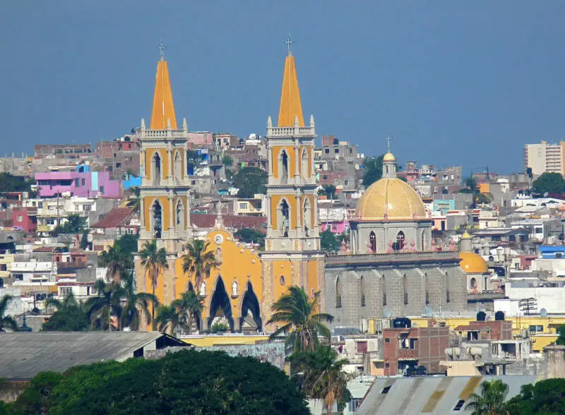 1200px Mazatlan cathedral